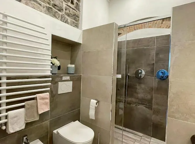 Civico29 & Breakfast 코모