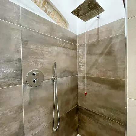 Civico29 & Breakfast Bed & Breakfast Como